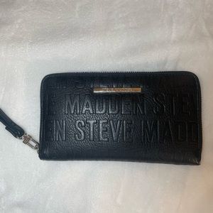 Steve Madden Large Black Wallet